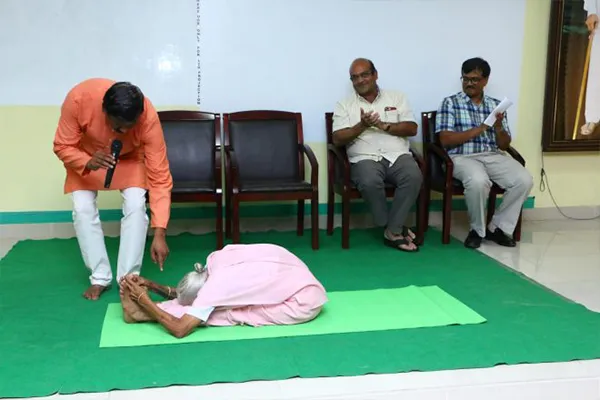 yoga-1-bvrith-image-bvrit-hyderabad-engineering-women-college