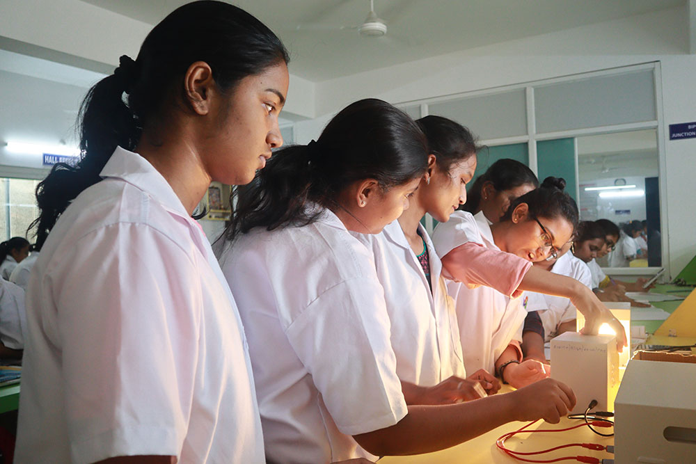 applied-physics-lab-3-bsh-bvrit-hyderabad-college-for-engineering-for-women