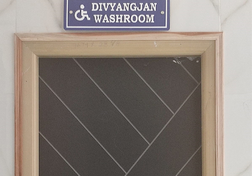 5-DivyangjanWashroom